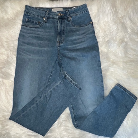 Everlane The Curvy High Rise Skinny Crop Jean - Picture 2 of 8